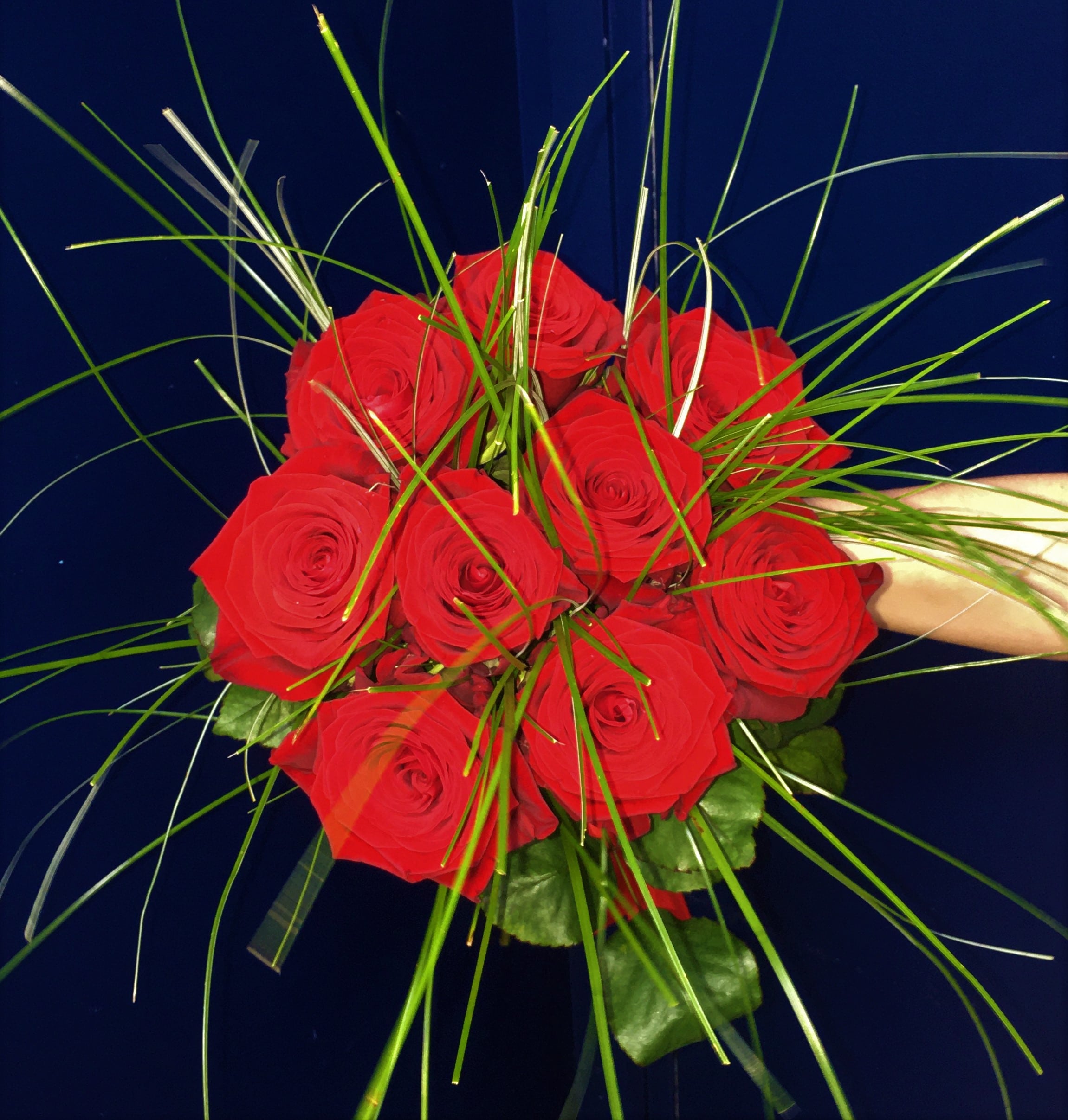 Bouquet de grandes roses rouges – MONCEAU FLEURS MONTPELLIER